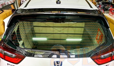 SUGO汽車精品 本田 HONDA FIT 4代 專用黑碳卡夢水轉印 原廠型擾流尾翼