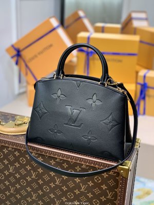 二手Louis Vuitton LV Petit Palais handbag M58916黑色