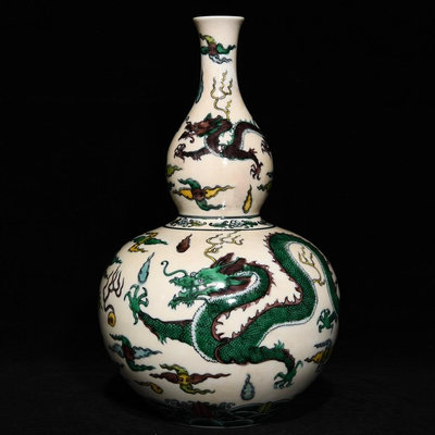 古董瓷器 康熙素三彩龍鳳紋葫蘆瓶，高29.5cm直徑18.5cm，編號15-21317