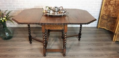 【卡卡頌  歐洲古董】英國老件~ 波浪花邊 螺旋桌腳 可折疊 多尺寸使用 餐桌 工作桌 古董桌t0201 ✬