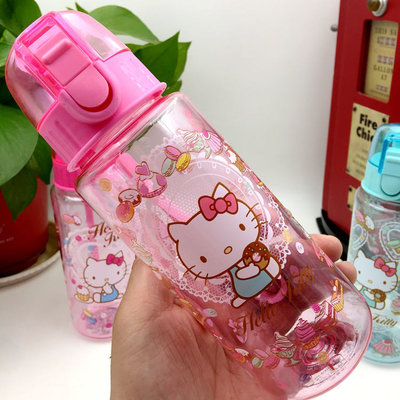 新款hello Kitty兒童塑料吸管杯(8002)KT兒童水杯凱蒂貓雙柄吸管水壺 長的背帶式375mil