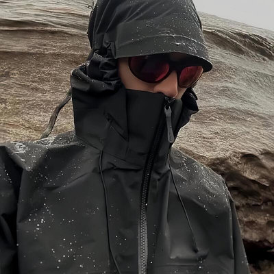 衝鋒衣beta lt 貝塔  帶標 硬殼 防水防風戶外 sv6代登山滑雪進