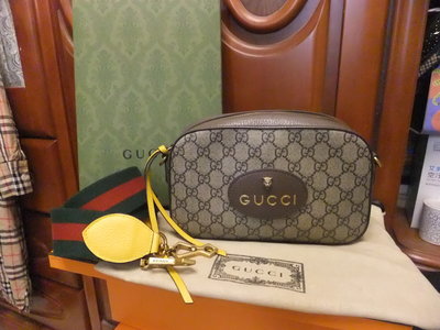 Gucci   GG  Superme  虎頭  綠紅    織帶   斜背   相機包
