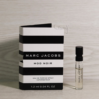 Marc Jacobs 輕熟女 Mod Noir 女性淡香精 1.2mL 全新 試管香水 可噴式
