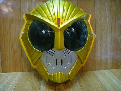 日本2012年假面騎士黃金色面具