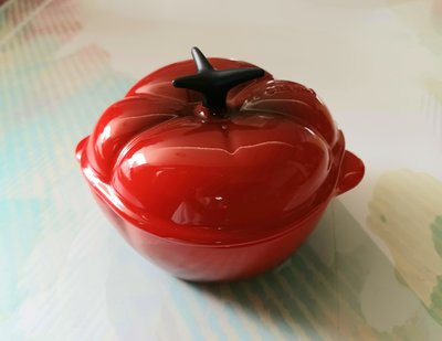 法國《Le Creuset》田園系列 蕃茄瓷器小烤盅 湯盅／烤皿 全新現貨