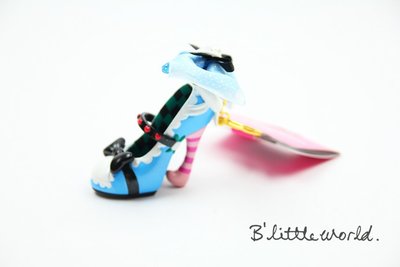 *B' Little World * [現貨]東京迪士尼園區限定/公主高跟鞋鑰匙圈系列/愛莉絲/不思議王國/東京連線