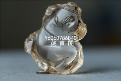 藏寶閣（古玩玉石）明清時期老水晶隨行雕刻猴子擺件掛件48*40.5*19mm品相如圖包老 Cyqx948