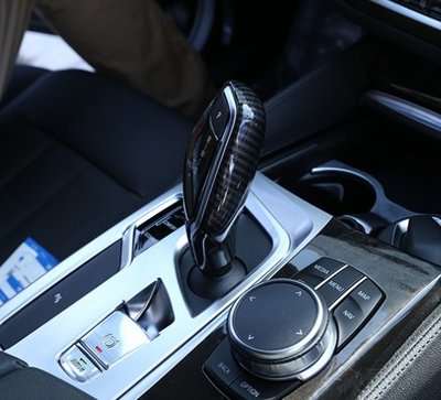 歐力車飾~寶馬 BMW 520i  520d  530i  530d 540i G30 排檔頭 排檔頭裝飾貼 碳纖維紋
