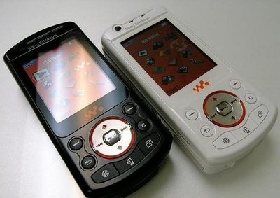 『皇家昌庫』SONY ERICSSON W900i 日本製造 原廠庫存經典手機 黑白色 盒裝+4G卡