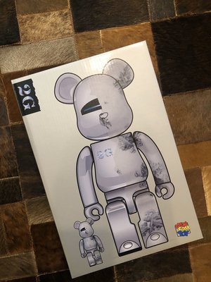 已售出Be@rbrick SORAYAMA x Daniel Arsham 100% 400% Silver 空山基