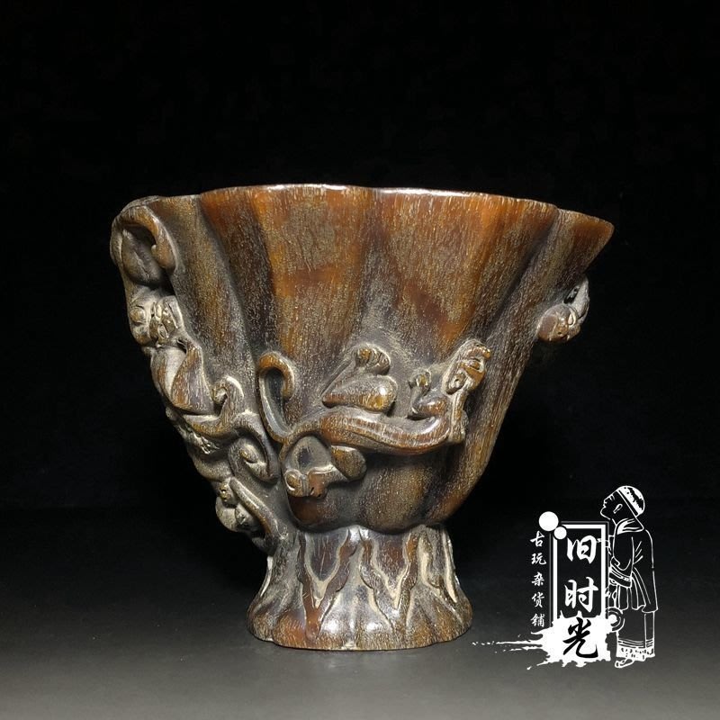 アンティークコレクション清代の老牛角竜牛角杯角彫尊置物-
