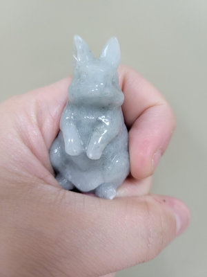 翡翠小擺件-雕件-藍紫色兔子造型
