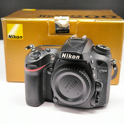 Nikon D7200 單眼相機 單機身 公司貨  (D7500 D5600 D750 D610 D7100 D700)