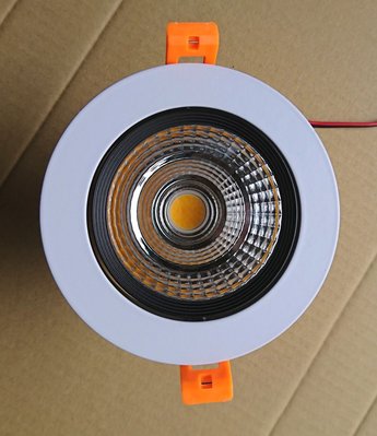 奇霖國際科技--- 9.5公分 COB 15W LED崁燈 5000K  可訂做三段調光, 當小夜燈用