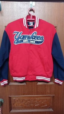 MLB紐約洋基隊紅黑配色排扣棒球外套S號