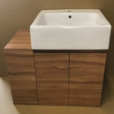 70CM 木紋系列柚木色系 台中工廠 白色toto710瓷盆 浴櫃 開放空間 實用又獨特的造型