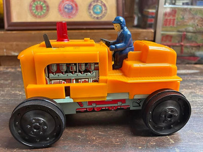 約1970年 日本老玩具 早期 發條玩具 鐵皮玩具 塑膠玩具/推土機 工程車 農業機 功能正常/眷村 童玩 古董玩具