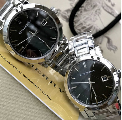 BURBERRY 黑色錶盤 銀色不鏽鋼錶帶 石英 男女手錶 情侶對錶 BU9001/BU9101