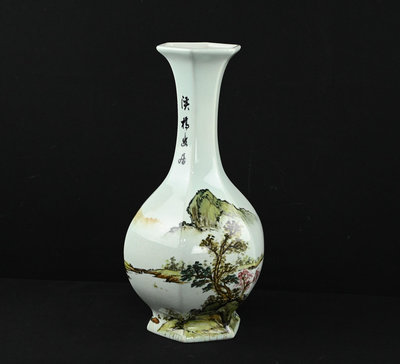 《玖隆蕭松和 挖寶網Q》B倉 陶瓷 中華藝術 山水 胖身 六角花瓶 花器 擺件 擺飾 重約 2.2kg (07991)
