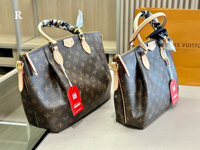 【二手包包】LV TURENNE手袋，M48813 ～俗稱LV餃子包，比起Montaigne，這款的容 N.O72693