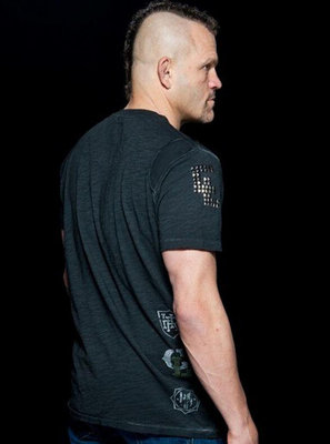 M號現貨MMA【美國Levi s專賣】UFC冠軍冰人Chuck Liddell Headrush 立體卯釘骷髏絕版短T