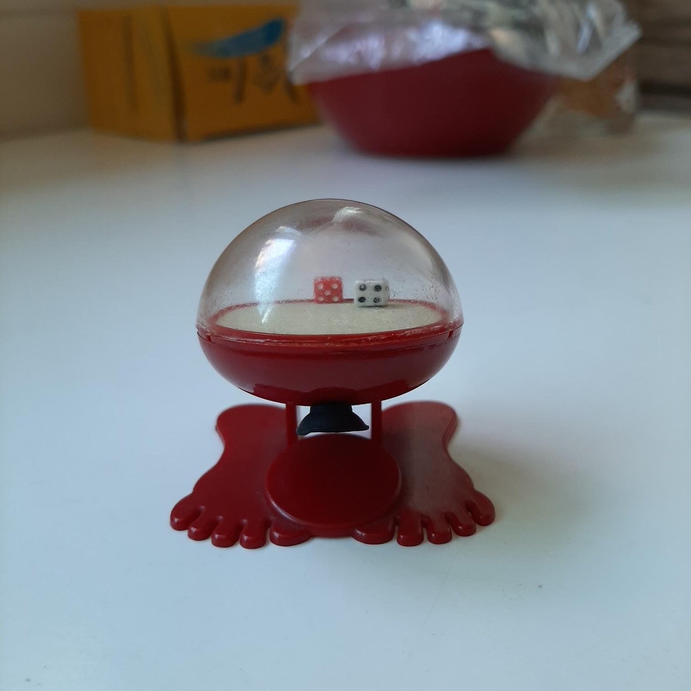 【MarsC】【kuttoi】1981年Yoshiyuki Japan紅色塑膠材質跳骰子