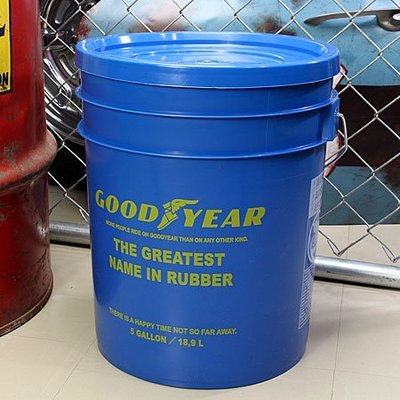 (I LOVE樂多)GOODYEAR Buckets 5加侖洗車整理桶 水桶 玩具桶 (洗車配備也是要很帥喔)