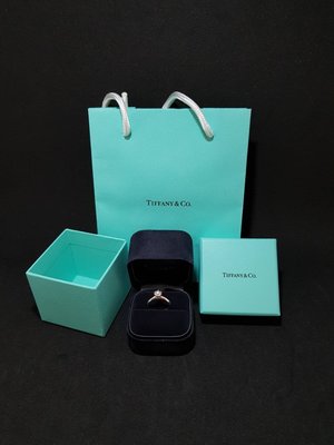 感謝收藏《三福堂國際珠寶名品1154》Tiffany經典六爪鑽戒(0.58CT F VS2)