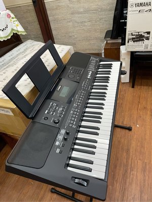 律揚樂器 二手Yamaha psr463 電子琴