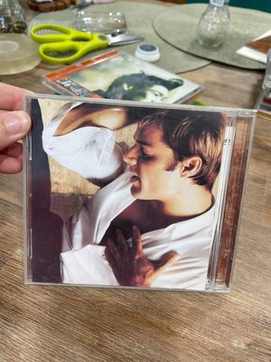 8成新 ㄊ RICKY MARTIN SOUND LOADED 個人收藏非出租店 CD