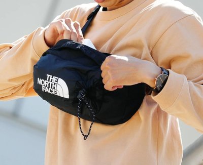 The North Face BOZER HIP PACK III - L 男女 側背包 黑