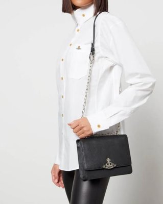 代購Vivienne WestwoodDebbie Medium Bag With Flap氣質優雅時尚斜背包