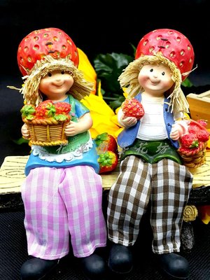 【花宴】鄉村風＊草莓水果娃娃公仔＊布腿娃~園藝用品~盆栽裝飾~DIY資材~栽花藝點綴皆可