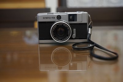 【售】漂亮OLYMPUS-PEN EED 半格機械相機,D.Zuiko 32mm f1.7估焦街拍905