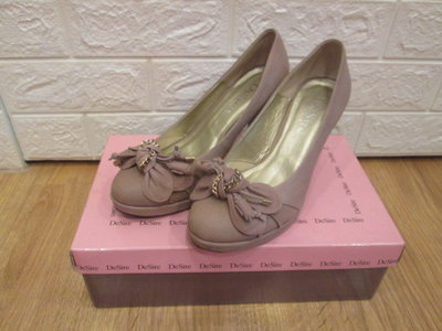DeSire PARIS專櫃女鞋 奶茶色蝴蝶結厚底高跟鞋 鞋碼22.5cm 近全新