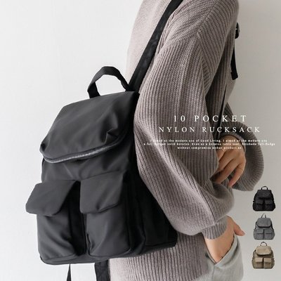 【日本熱銷 正版】 De pral 美型 時尚 輕量 尼龍 大容量 10 口袋 好收納 媽媽包 後背包 旅行包