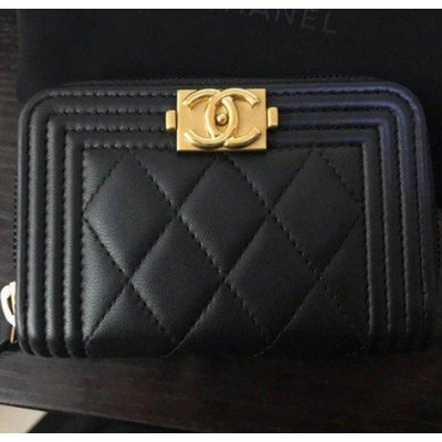 CHANEL BOY COIN PURSE 黑 荔枝紋 霧金 CC 零錢包 羊皮A80602