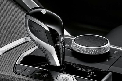 【歐德精品】德國原廠BMW M Performance F40 F44 G42 新產品 碳纖維排檔頭 碳纖維排擋頭