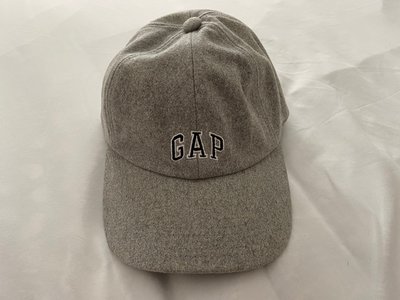 【天普小棧】GAP Logo Baseball Hat in wool刺繡Log混羊毛品牌棒球帽遮陽帽灰色