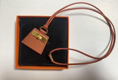 愛馬仕hermes稀有款中性款金棕色皮革凱莉包造型包包吊飾 項鍊項鏈
