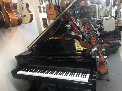 皇家二手樂器~中古日本製yamaha C3平台鋼琴，演奏鋼琴清倉賣