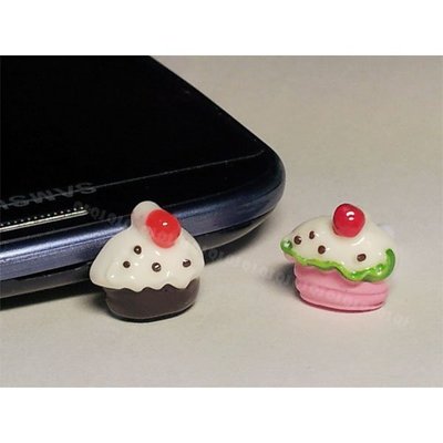 【Q仔的小舖】衝評價 3.5mm 耳機孔塞 杯子蛋糕 耳機塞 防塵塞 HTC iPhone iPad 三星 SONY