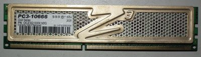 OCZ DDR3-1333 2GB桌上型記憶體2G雙面顆粒2RX8 PC3-10600U散熱片1.65V 10666