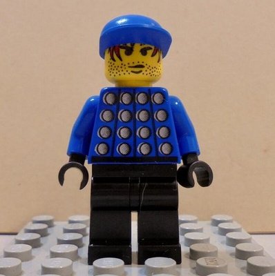 【LEGO樂高】城市運動員系列 藍色帽子 藍色上衣銀色圓點 1號 瀏海鬍渣足球員 (上半身雙面印刷)