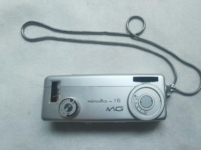 日本美能達相機16 MG微型間諜110膠卷照相機