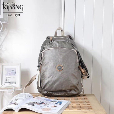 小Z代購#Kipling 猴子包 K15245 金屬米 旅行 登山 多用拉鍊款輕量雙肩後背包 電腦包 防水