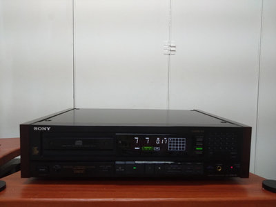 SONY CDP-338ESD CD播放機(有原箱)