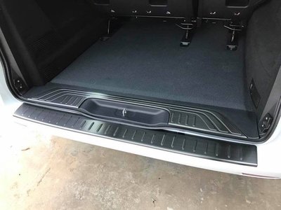 M-Benz 賓士 V-Class/Vito v250d 不鏽鋼黑拉絲後保防刮飾板 後護板