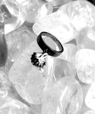 agnes b 珍珠貝殼 小b 925純銀戒指 全新 正常戒圍 人魚公主 吸引愛情 百貨真品1.6～1.7